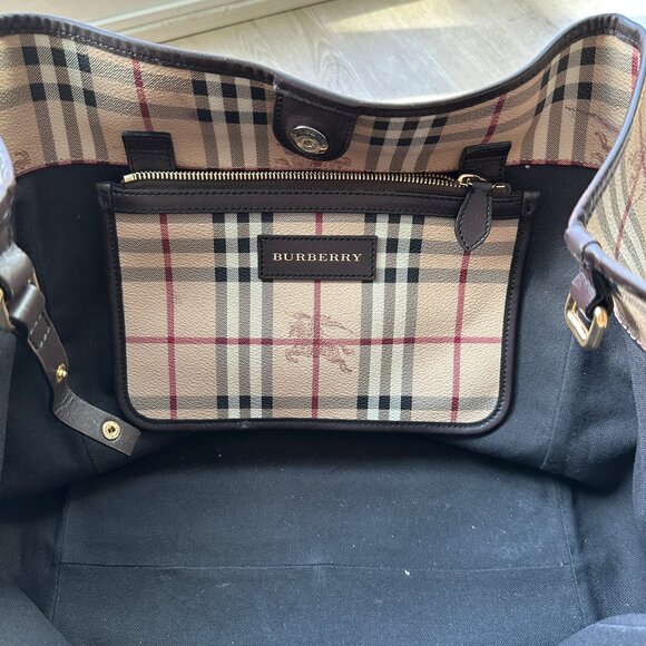 Burberry Canterbury Haymarket Leather Tote Bag - Picture 10 of 16